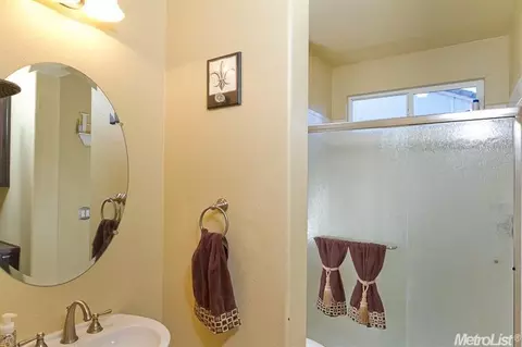 925 Cougar Ct, Rocklin, CA 95765 photo 18