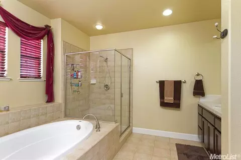 925 Cougar Ct, Rocklin, CA 95765 photo 14