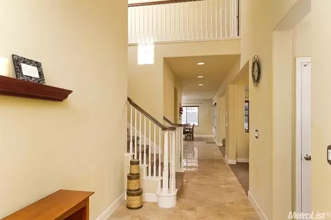 925 Cougar Ct, Rocklin, CA 95765 photo 1