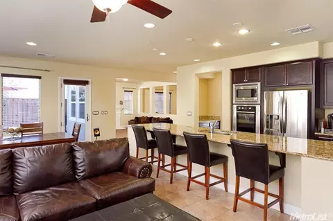 925 Cougar Ct, Rocklin, CA 95765 photo 6