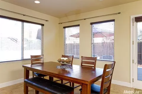 925 Cougar Ct, Rocklin, CA 95765 photo 7