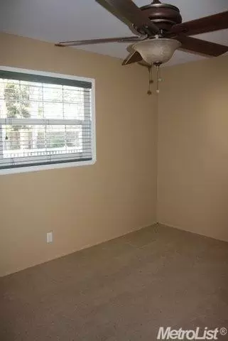 1701 Irene Ave, Modesto, CA 95355 photo 15