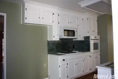 1701 Irene Ave, Modesto, CA 95355 photo 8