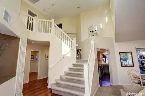 1404 Vigo Ct, Davis, CA 95618 photo 6