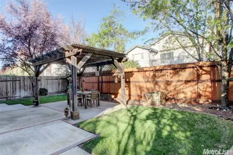 1404 Vigo Ct, Davis, CA 95618 photo 18