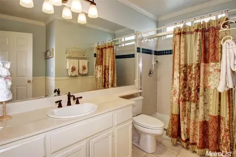 1404 Vigo Ct, Davis, CA 95618 photo 14