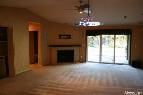 1409 Tupper Ln, Modesto, CA 95351 photo 13