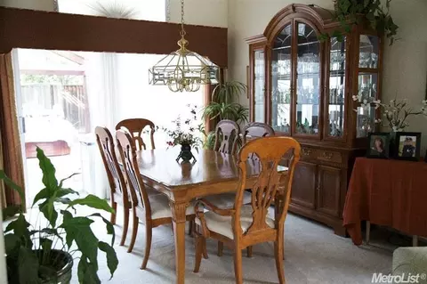 1407 Blue Jay Ct, Tracy, CA 95376 photo 4