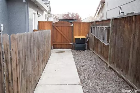 1407 Blue Jay Ct, Tracy, CA 95376 photo 15