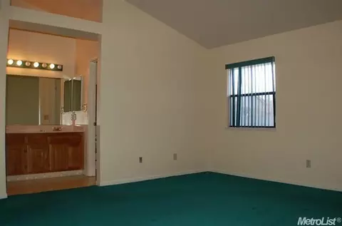 565 Clover Ave, Patterson, CA 95363 photo 21