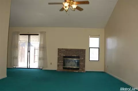 565 Clover Ave, Patterson, CA 95363 photo 22