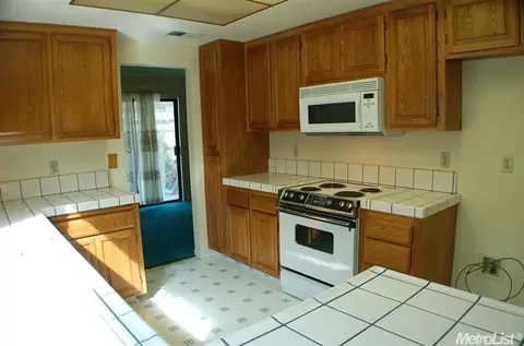 565 Clover Ave, Patterson, CA 95363 photo 12