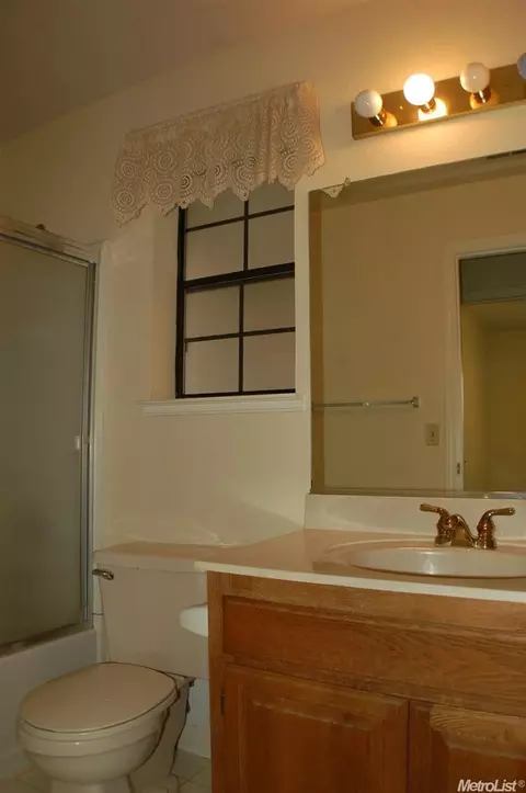 565 Clover Ave, Patterson, CA 95363 photo 17