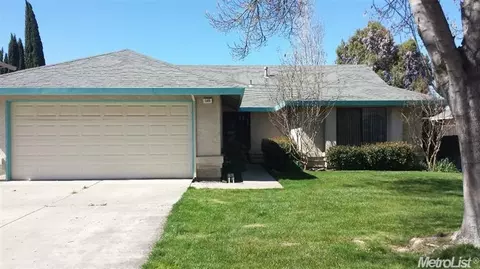 565 Clover Ave, Patterson, CA 95363 photo 4
