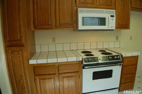 565 Clover Ave, Patterson, CA 95363 photo 11