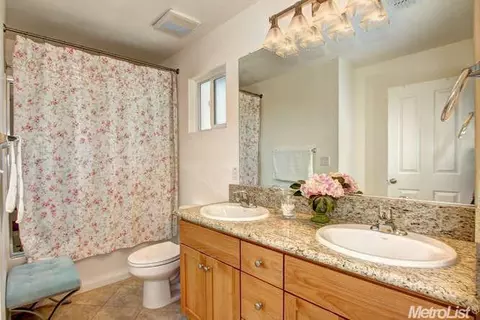 2355 Glacier Pl, Davis, CA 95616 photo 19