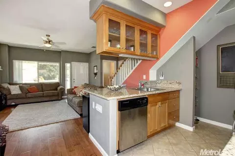2355 Glacier Pl, Davis, CA 95616 photo 12