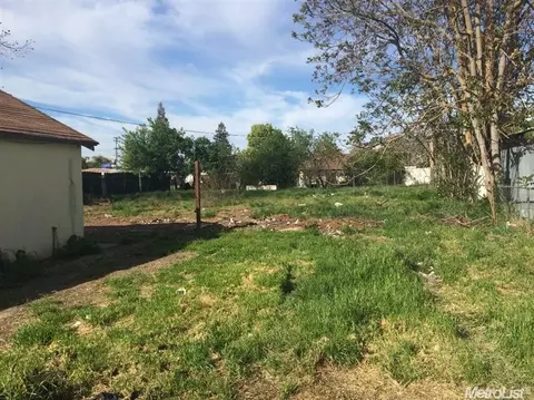 617 Marshall Ave, Modesto, CA 95351 photo 2