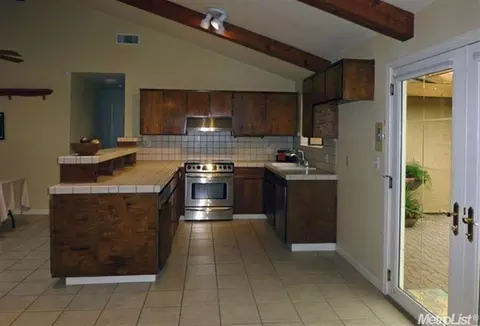 2952 Concord Ave, Davis, CA 95618 photo 11