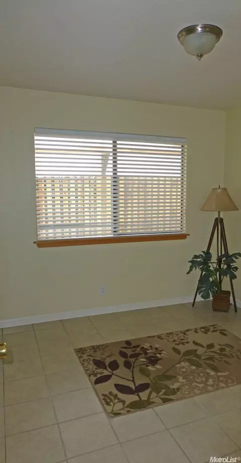 2952 Concord Ave, Davis, CA 95618 photo 16