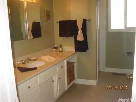 1328 Greenbrier Ln, Modesto, CA 95355 photo 6