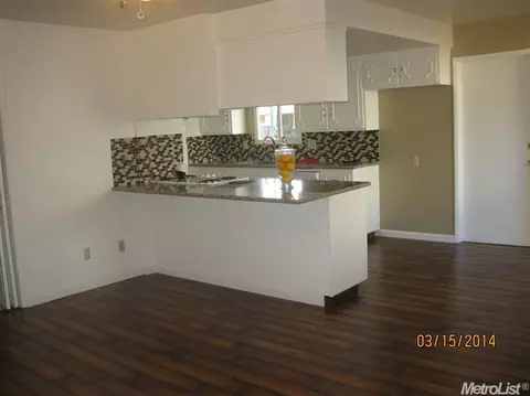 1328 Greenbrier Ln, Modesto, CA 95355 photo 3