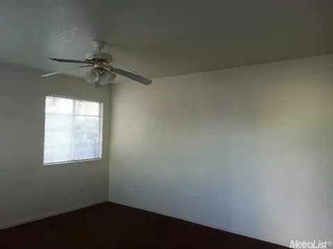 406 Amy St, Merced, CA 95341 photo 5