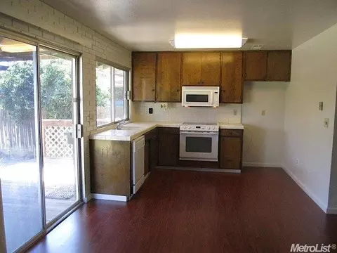 1808 Hunt, Modesto, CA 95350 photo 5