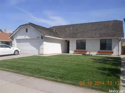 1308 Moffett, Modesto, CA 95351 photo 1