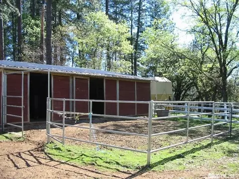 15312 Mount Olive Rd, Grass Valley, CA 95945 photo 18