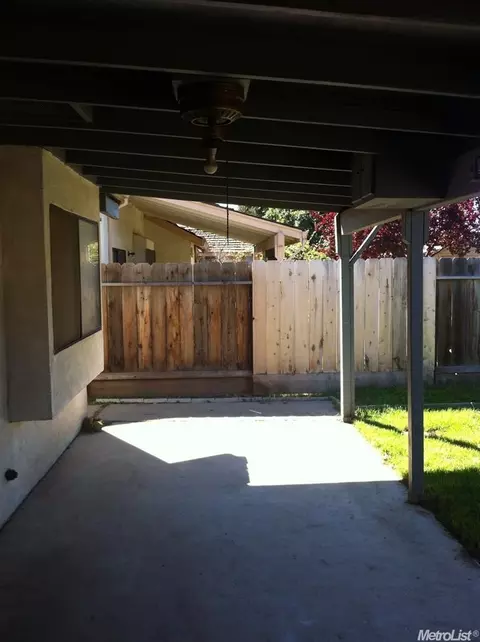 3841 Semallon Dr, Modesto, CA 95356 photo 10