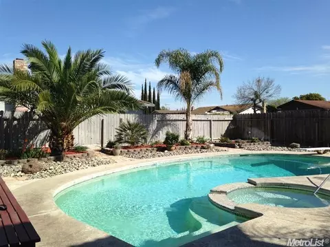1206 Windsor Pl, Manteca, CA 95336 photo 17