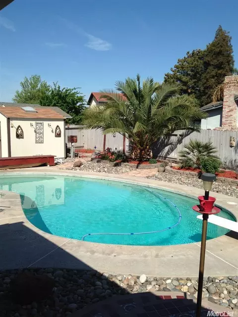 1206 Windsor Pl, Manteca, CA 95336 photo 18
