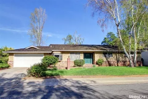 5541 Dye Way, Carmichael, CA 95608 photo 1