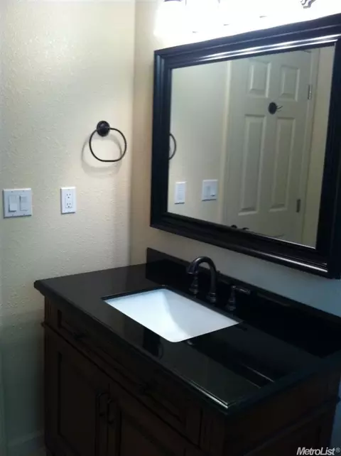 427 Sutton Pl, Auburn, CA 95603 photo 13