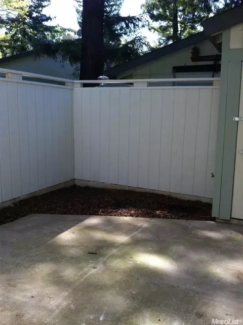427 Sutton Pl, Auburn, CA 95603 photo 1