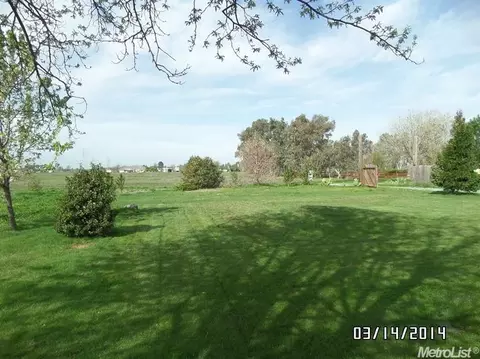 12475 Hobday Rd, Wilton, CA 95693 photo 4