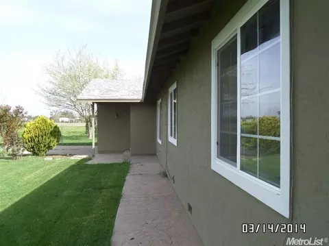 12475 Hobday Rd, Wilton, CA 95693 photo 5