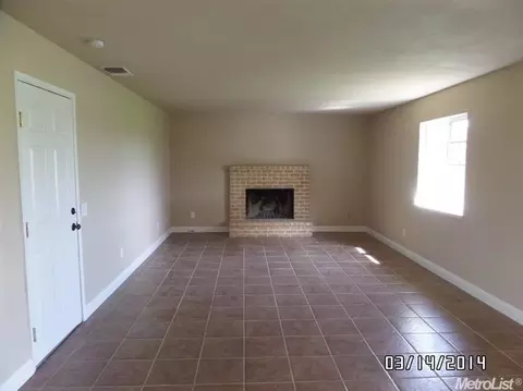 12475 Hobday Rd, Wilton, CA 95693 photo 9