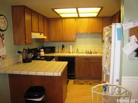2598 Pinnacles Dr, Rocklin, CA 95677 photo 9
