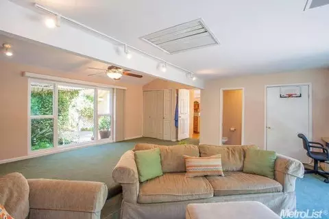 1228 Eureka Ave, Davis, CA 95616 photo 12