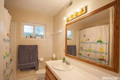 1228 Eureka Ave, Davis, CA 95616 photo 19