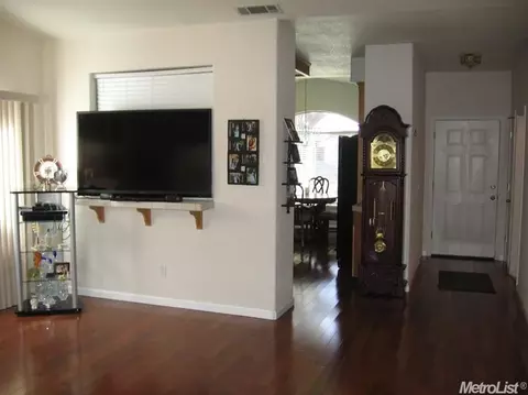 828 Eucalyptus Ct, Lodi, CA 95242 photo 5