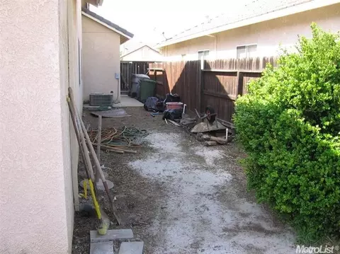 828 Eucalyptus Ct, Lodi, CA 95242 photo 21