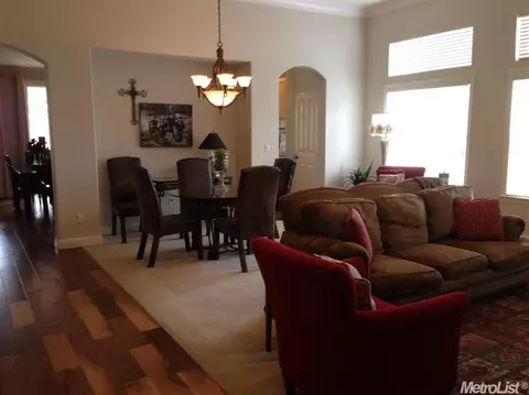 488 Poelstra Ct, Ripon, CA 95366 photo 4