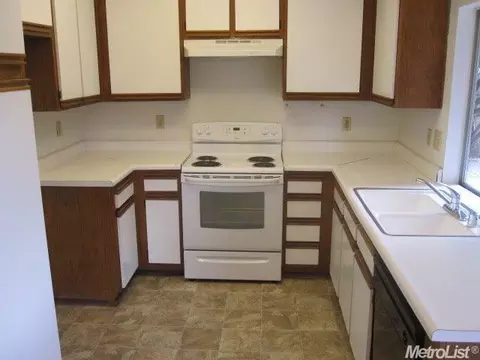 28 Regina Dr, Tracy, CA 95376 photo 2