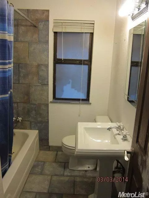 1761 S Carpenter Rd, Modesto, CA 95351 photo 5