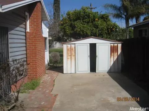 2321 Eicher Ave, Modesto, CA 95350 photo 3