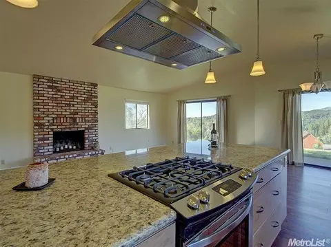 2964 Highgrade St, Placerville, CA 95667 photo 1