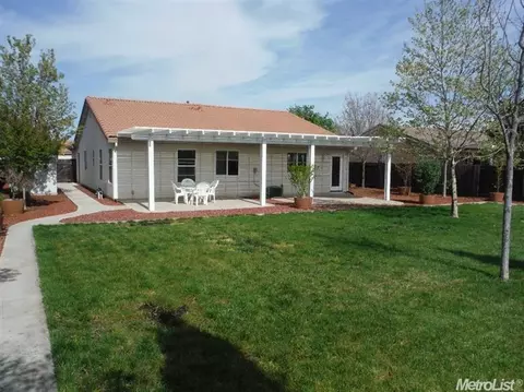 10989 Wethersfield Dr, Mather, CA 95655 photo 5